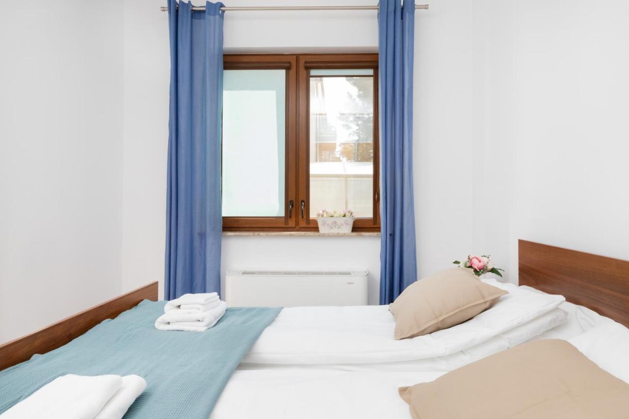 Villa 4 Pory Roku By Noclegi Renters Jastrzębia Góra 外观 照片