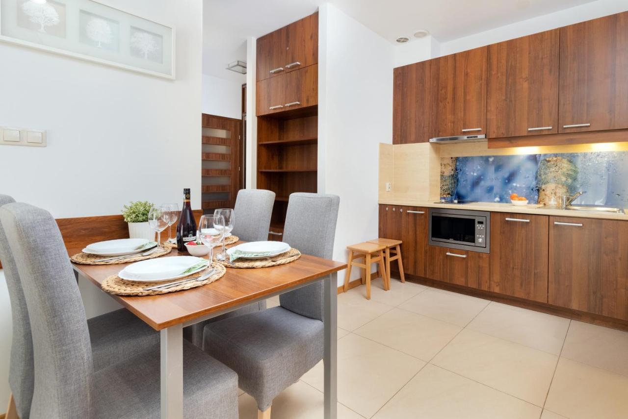 Villa 4 Pory Roku By Noclegi Renters Jastrzębia Góra 外观 照片