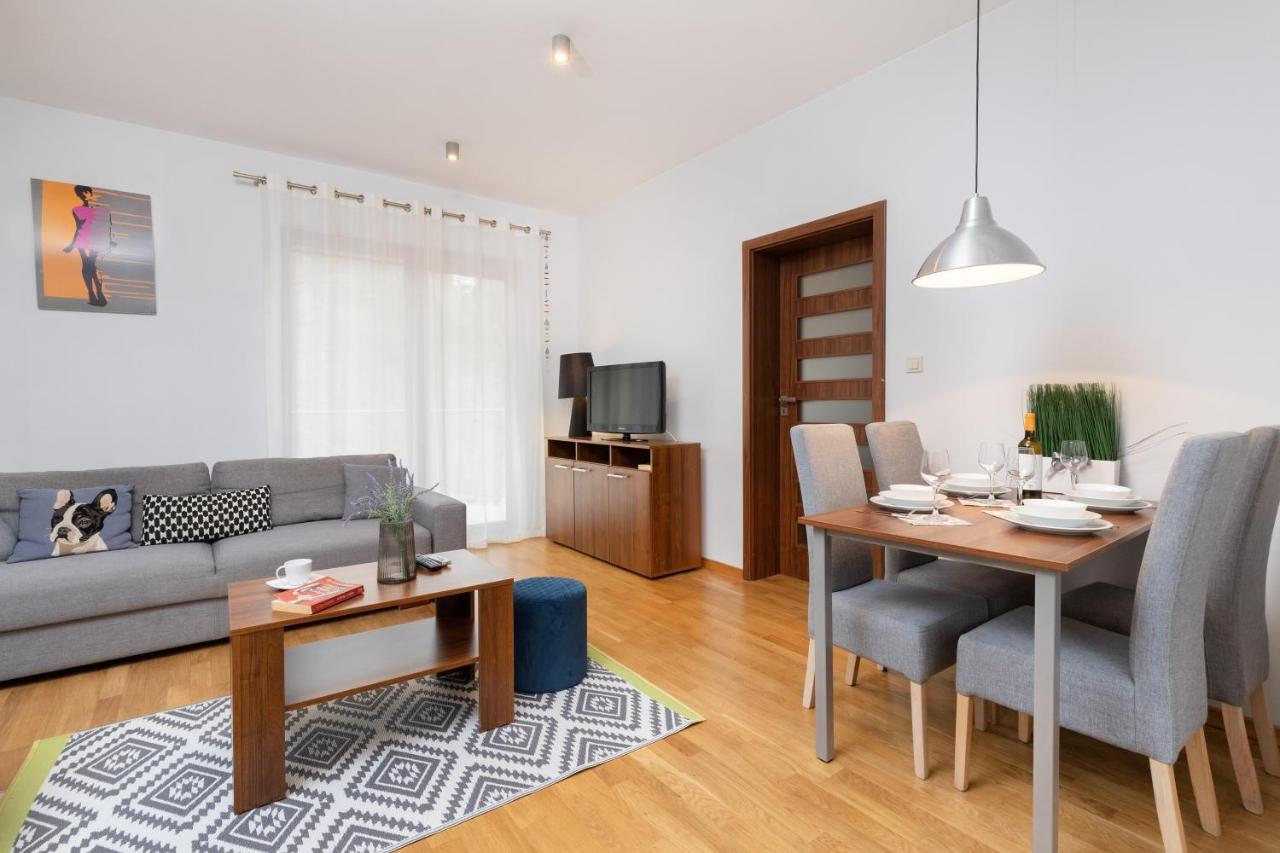 Villa 4 Pory Roku By Noclegi Renters Jastrzębia Góra 外观 照片