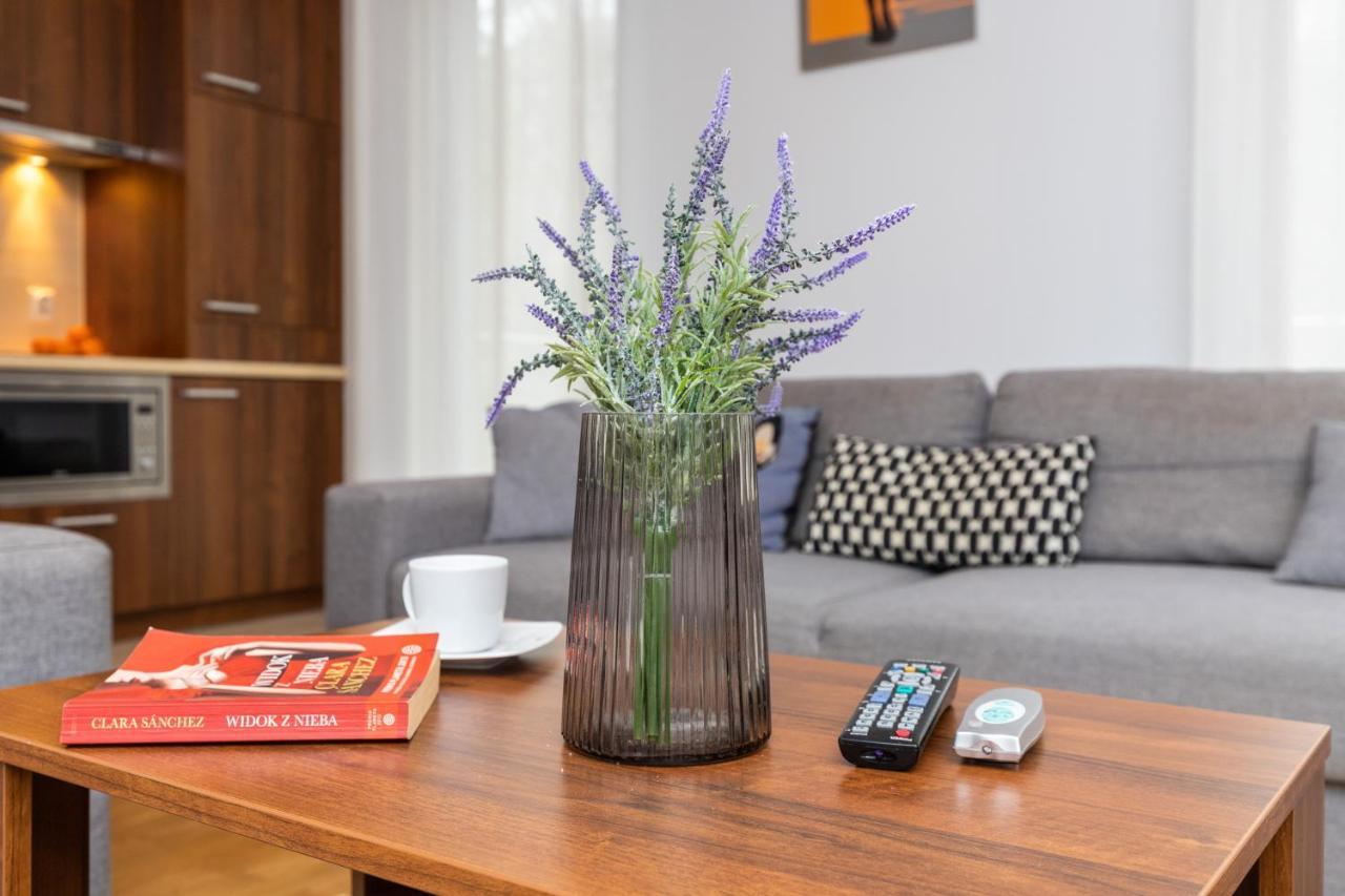 Villa 4 Pory Roku By Noclegi Renters Jastrzębia Góra 外观 照片